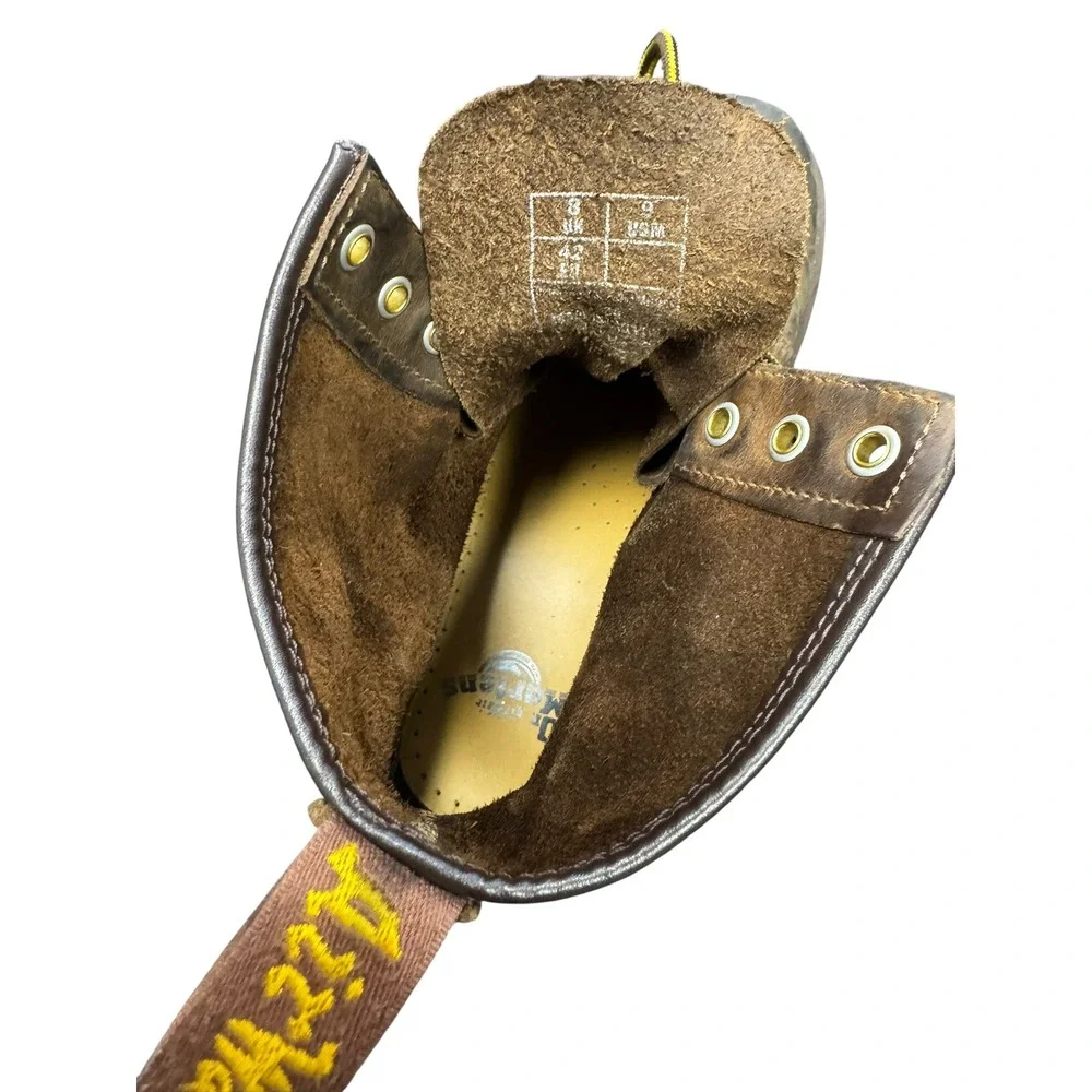 Dr. Martens 1460 Boots Mens 9 Brown Good Gaucho Crazy Horse Leather 8-Eye